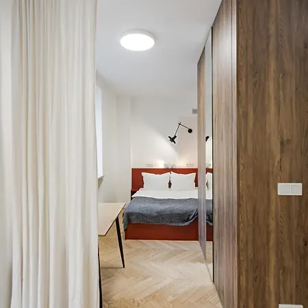 Emily Apartment *