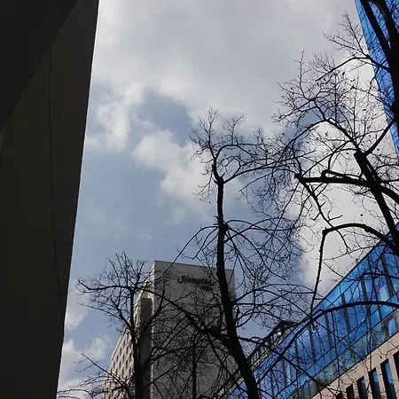 Emily Βαρσοβία